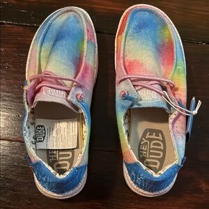 Hey Dude Blue and Pink Wendy Casual Slip-On Shoes Size Y5-L6
